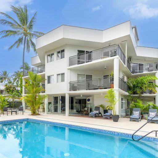 Marina Terraces Port Douglas Exterior photo